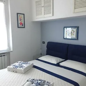 https://appartamento-chiara.hotelitalianriviera.com